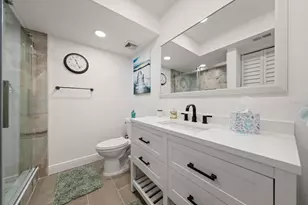 580 Boca Ciega Point Blvd S, Saint Petersburg, FL 33708 - Photo 31