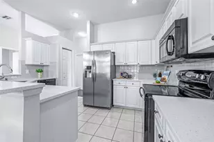 7805 Brisbane Ct, New Port Richey, FL 34654 - Photo 13