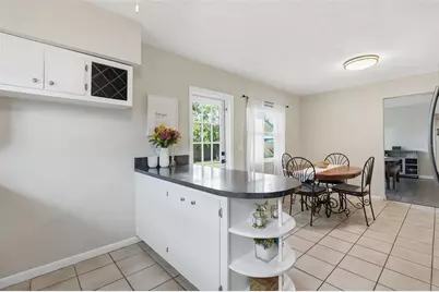 2140 NE Coachman Road, Clearwater, FL 33765 - Photo 17