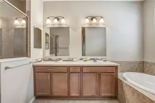 11318 Coventry Grove Cir, Lithia, FL 33547 - Photo 29