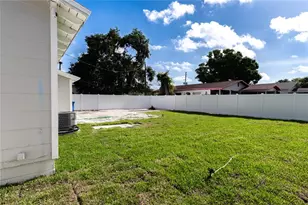 842 43rd St S, Saint Petersburg, FL 33711 - Photo 29
