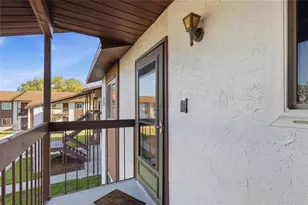 39132 Co Rd 54, Zephyrhills, FL 33542 - Photo 19