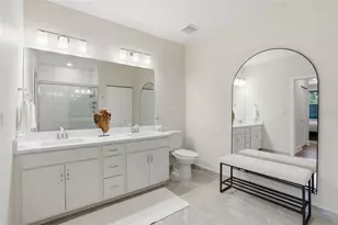 26380 Coco Cay Cir, Bonita Springs, FL 34135 - Photo 27