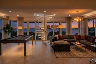 1832 Venetian Point Dr, Clearwater, FL 33755 - Photo 25