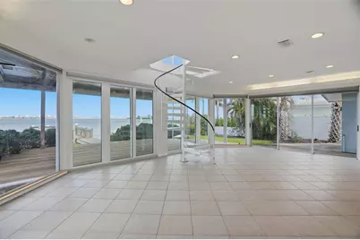 1832 Venetian Point Drive, Clearwater, FL 33755 - Photo 27