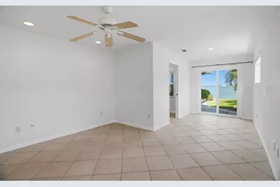 1832 Venetian Point Drive, Clearwater, FL 33755 - Photo 43