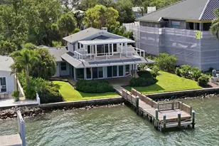 1832 Venetian Point Dr, Clearwater, FL 33755 - Photo 1
