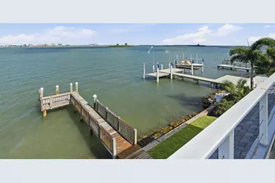 1832 Venetian Point Drive, Clearwater, FL 33755 - Photo 15
