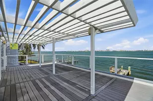 1832 Venetian Point Dr, Clearwater, FL 33755 - Photo 59