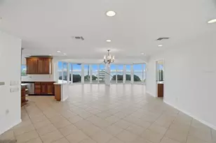 1832 Venetian Point Dr, Clearwater, FL 33755 - Photo 27