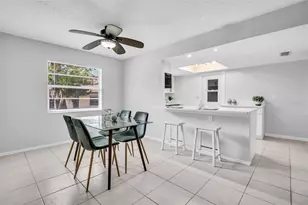3472 MacLaren Dr, Palm Harbor, FL 34684 - Photo 13