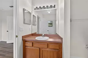 30132 Mossbank Dr, Wesley Chapel, FL 33543 - Photo 43