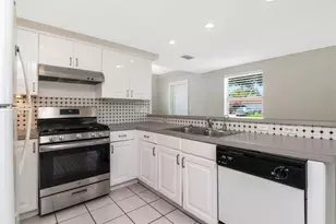 10532 67th Ave, Seminole, FL 33772 - Photo 41