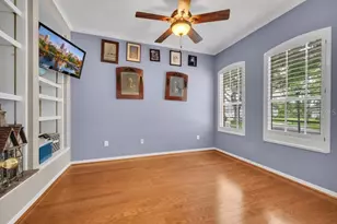 6122 Kestrelpark Dr, Lithia, FL 33547 - Photo 5