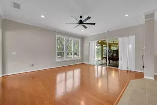 6122 Kestrelpark Dr, Lithia, FL 33547 - Photo 19