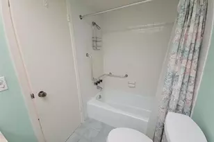 4890 Bay St NE, Saint Petersburg, FL 33703 - Photo 21