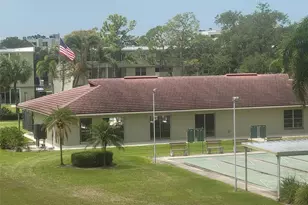 4890 Bay St NE, Saint Petersburg, FL 33703 - Photo 25