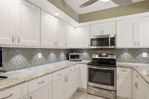 3055 Braeloch Circle W, Clearwater, FL 33761 - Photo 15