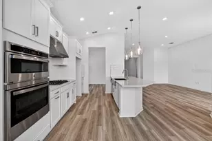 12743 Dockyard Trl, Palmetto, FL 34221 - Photo 5