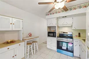 2386 Sumatran Way, Clearwater, FL 33763 - Photo 27