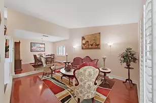1367 Corner Oaks Dr, Brandon, FL 33510 - Photo 5
