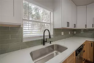 2701 1/2 W Arch St, Tampa, FL 33607 - Photo 11