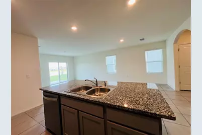 10624 Penny Gale Loop, San Antonio, FL 33576 - Photo 7