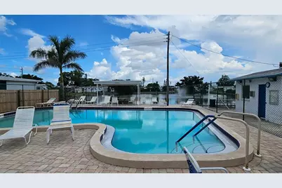 609 50th Avenue W, Bradenton, FL 34207 - Photo 21