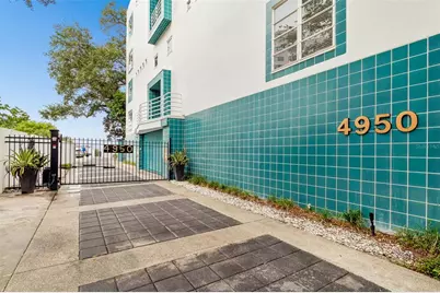 4950 Bayshore Boulevard #30, Tampa, FL 33611 - Photo 3