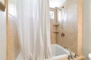 4950 Bayshore Blvd, Tampa, FL 33611 - Photo 35
