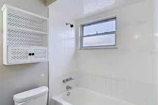 7010 Cobblewood Ct, Tampa, FL 33615 - Photo 39