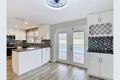 7010 Cobblewood Court, Tampa, FL 33615 - Photo 25