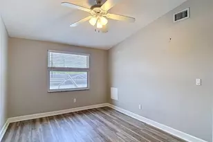 7010 Cobblewood Ct, Tampa, FL 33615 - Photo 57