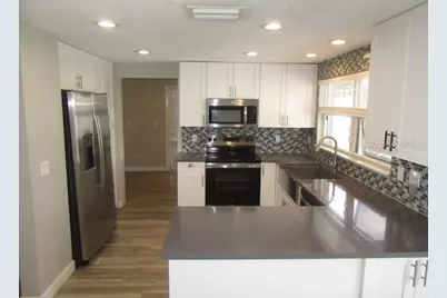 7010 Cobblewood Court, Tampa, FL 33615 - Photo 7