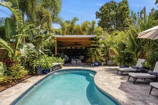2450 Burlington Ave N, Saint Petersburg, FL 33713 - Photo 37