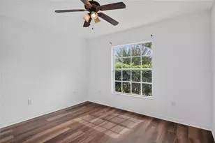 6833 Runner Oak Dr, Zephyrhills, FL 33545 - Photo 21