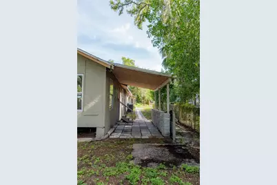 1906 E Caracas Street, Tampa, FL 33610 - Photo 5