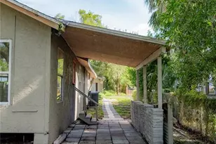 1906 E Caracas St, Tampa, FL 33610 - Photo 5