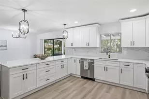 8709 Fountain Ave, Tampa, FL 33615 - Photo 13