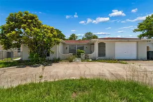 7400 Westcott Dr, Port Richey, FL 34668 - Photo 3