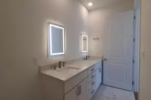 644 3rd Ave S, Saint Petersburg, FL 33701 - Photo 39