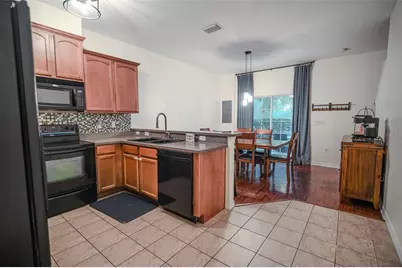 1928 Greenwood Valley Drive, Plant City, FL 33563 - Photo 13