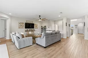 12962 Steed Trace Loop, Lithia, FL 33547 - Photo 15