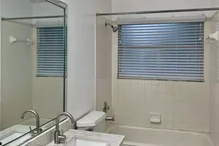 9318 Heritage Oak Ct, Tampa, FL 33647 - Photo 31