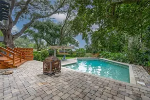 6606 Glencoe Dr, Tampa, FL 33617 - Photo 49