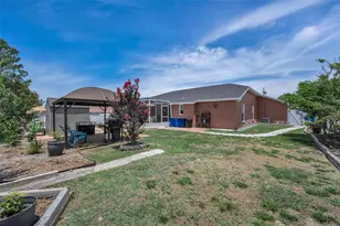 11210 Auburndale St, Spring Hill, FL 34609 - Photo 19