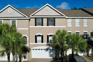 14 Seagrape Cir, Clearwater, FL 33759 - Photo 1