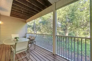 14 Seagrape Cir, Clearwater, FL 33759 - Photo 25