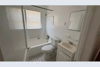 735 Grove Street N #2, Saint Petersburg, FL 33701 - Photo 7