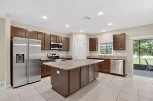 4718 Spatter Dock St, Tampa, FL 33610 - Photo 11